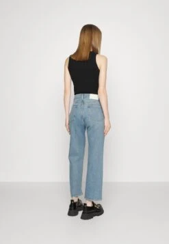 7 For All Mankind LOGAN STOVEPIPE AIR WASH - Jeans Straight Leg - Light Blue 10 7 For All Mankind LOGAN STOVEPIPE AIR WASH - Jeans Straight Leg - Light Blue -7 For All Mankind 031181254efd444397569f60c5ee995f