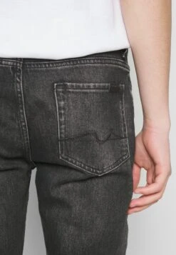 7 For All Mankind SLIMMY TAPERED - Jeans Tapered Fit - Black -7 For All Mankind 756d05e273e64719ad52ef7c3e4a22aa