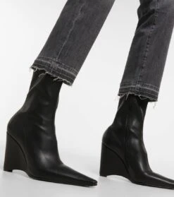 7 For All Mankind Mid-Rise Cropped Straight Jeans -7 For All Mankind P00748177 d2