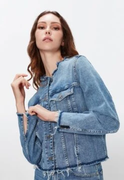 7 For All Mankind KOKO - Jeansjacke - Light Blue 11 7 For All Mankind KOKO - Jeansjacke - Light Blue -7 For All Mankind ae8539bb5a7940ff8512e366dbd8af0f